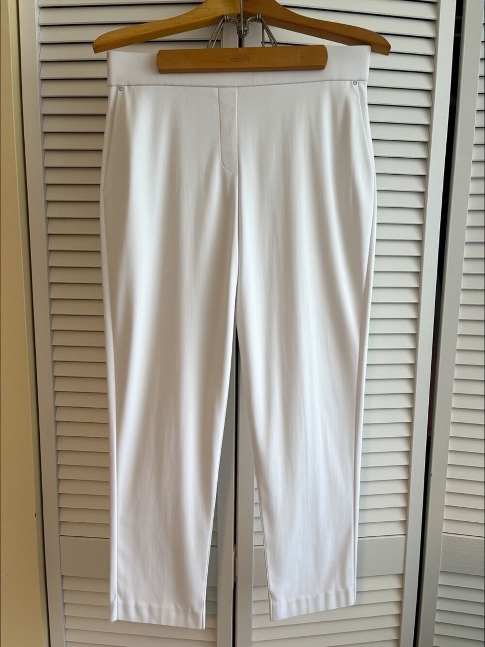 Counterparts White Pull On Straight Leg Stretch Ankle Pants Size M